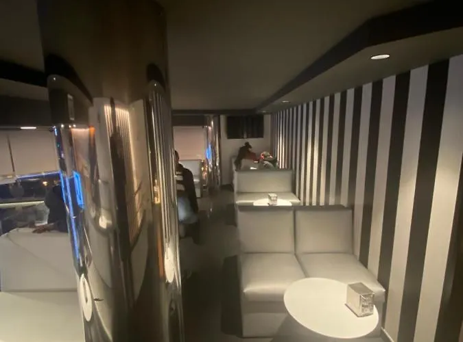 Hollywood Cangas do Morrazo